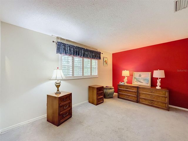 620 WHITNEY AVENUE, Inverness, FL 34452