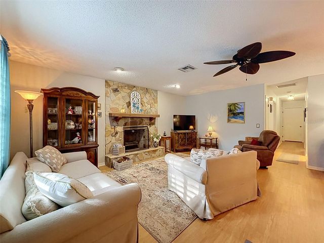 620 WHITNEY AVENUE, Inverness, FL 34452