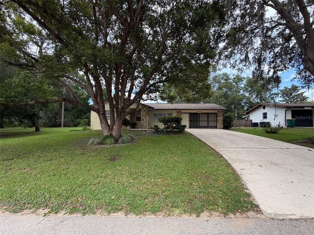 620 WHITNEY AVENUE, Inverness, FL 34452