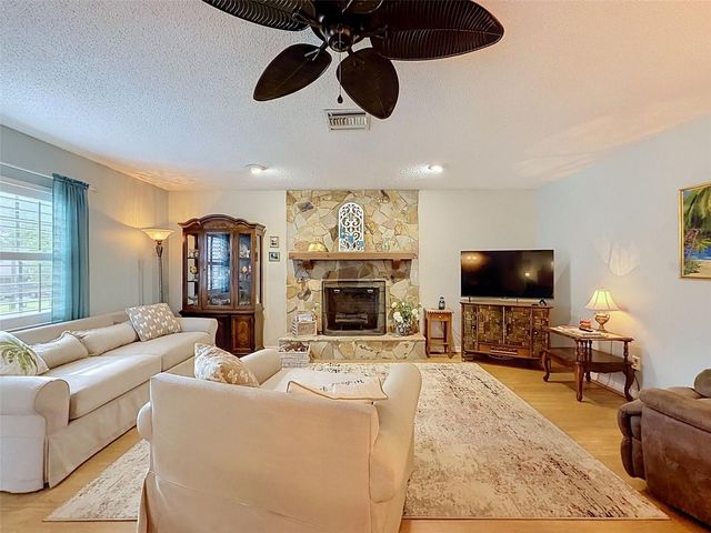 620 WHITNEY AVENUE, Inverness, FL 34452