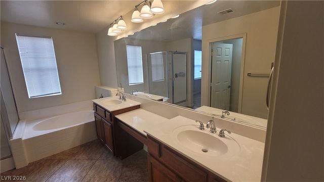 11478 Ogden Mills Drive 104, Las Vegas, NV 89135