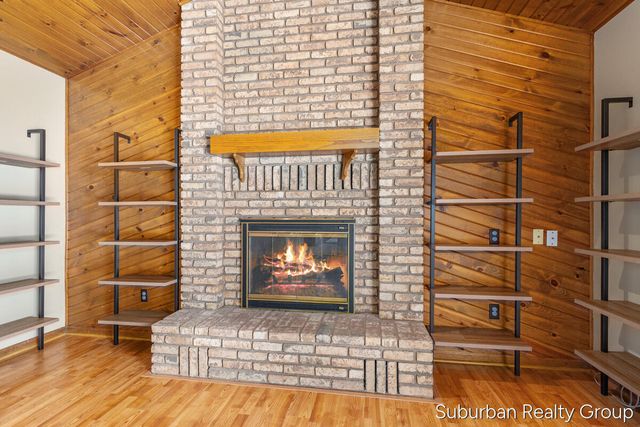 2543 Glencairin Drive Nw, City Of Grand Rapids, MI 49504