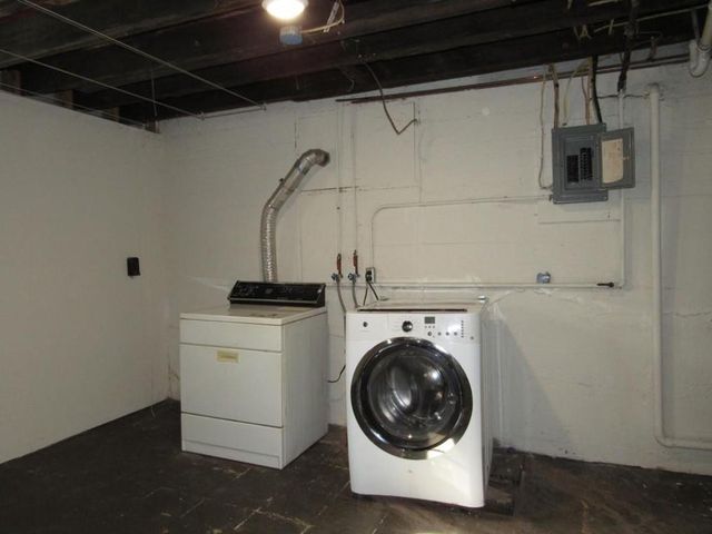 1103 Fisher Ave, Superior, WI 54880