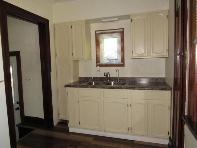 1103 Fisher Ave, Superior, WI 54880