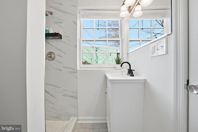 602 N ALFRED ST, Alexandria, VA 22314