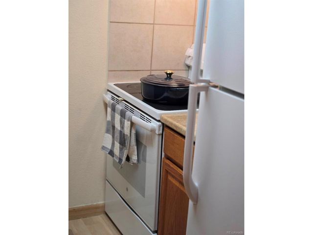 1250 Golden Cir 305, Golden, CO 80401