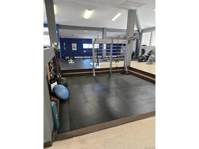 1250 Golden Cir 305, Golden, CO 80401