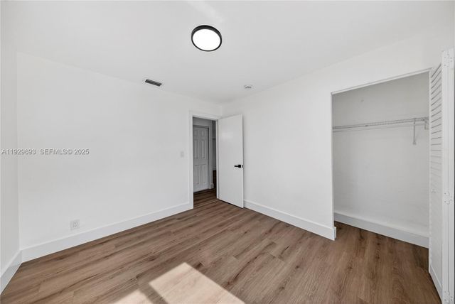 2633 NE 13th Ave 1, Pompano Beach, FL 33064