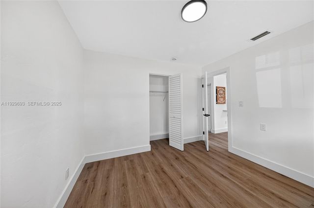 2633 NE 13th Ave 1, Pompano Beach, FL 33064