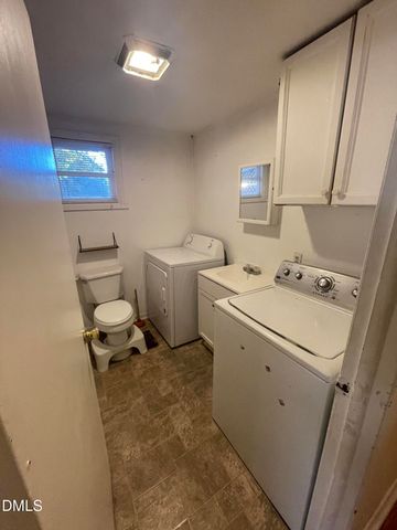 178 McGee Barefoot Lane, Coats, NC 27521