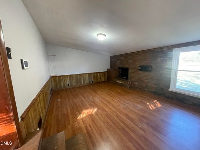 178 McGee Barefoot Lane, Coats, NC 27521