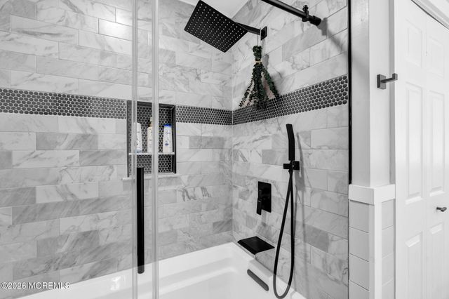 633 Spray Avenue, Beachwood, NJ 08722