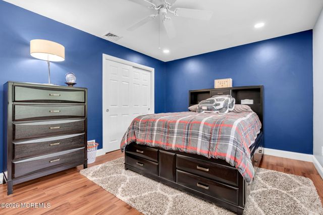 633 Spray Avenue, Beachwood, NJ 08722
