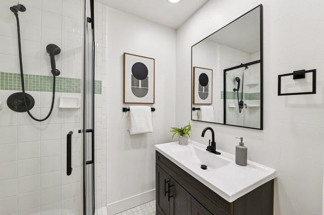 8060 Sunset Ave, Fair Oaks, CA 95628