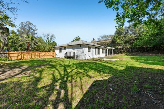 8060 Sunset Ave, Fair Oaks, CA 95628