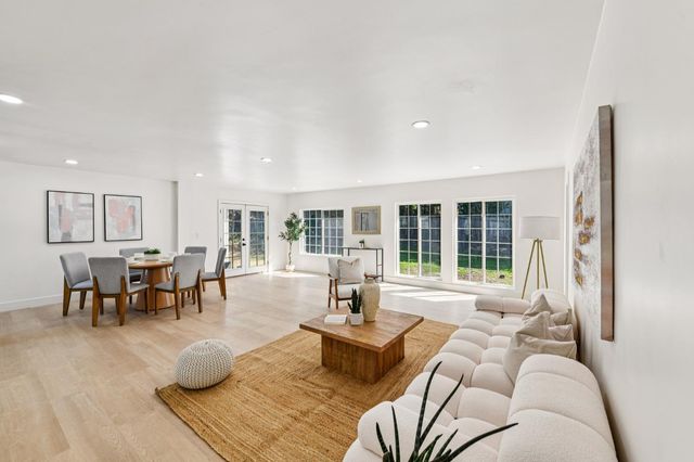 8060 Sunset Ave, Fair Oaks, CA 95628