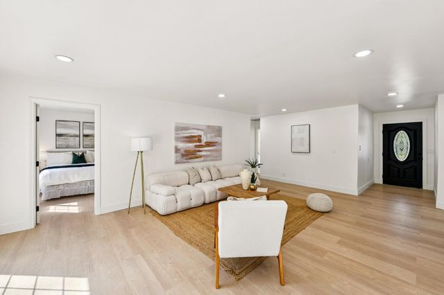 8060 Sunset Ave, Fair Oaks, CA 95628