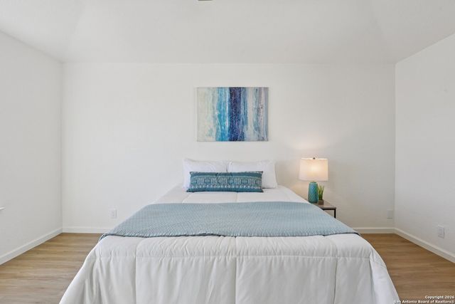 6210 outlook, San Antonio, TX 78233