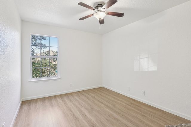 6210 outlook, San Antonio, TX 78233