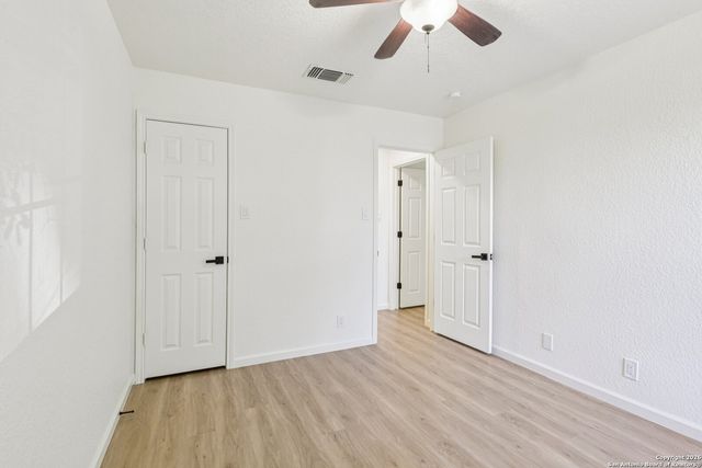 6210 outlook, San Antonio, TX 78233