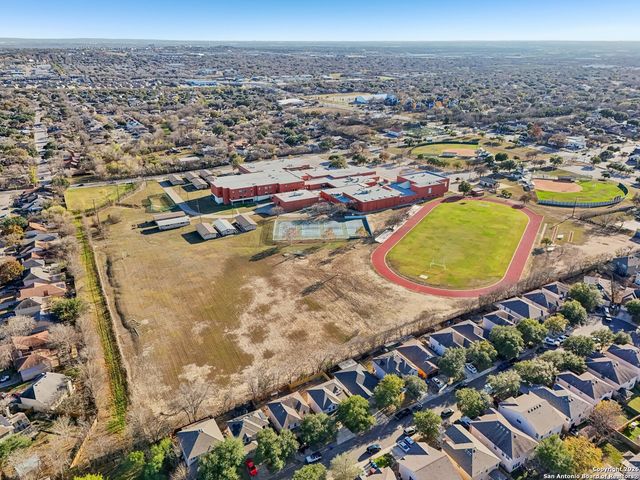 6210 outlook, San Antonio, TX 78233