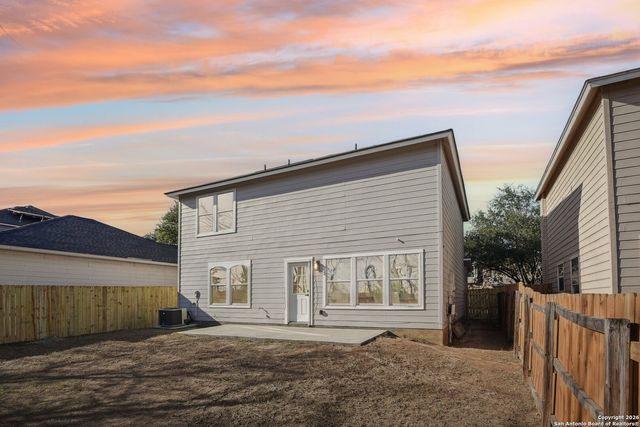 6210 outlook, San Antonio, TX 78233