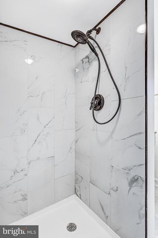 6408 MARYVIEW ST, Alexandria, VA 22310