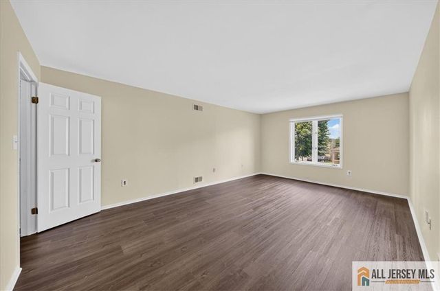 710 Peach Street, Avenel, NJ 07001