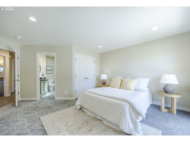 1580 IRON HORSE Rd, Eugene, OR 97402