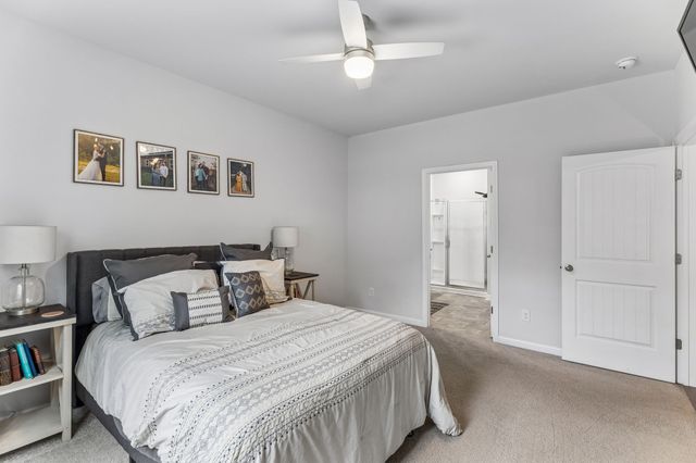1230 Sylvan Park Dr, Spring Hill, TN 37174