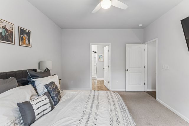 1230 Sylvan Park Dr, Spring Hill, TN 37174