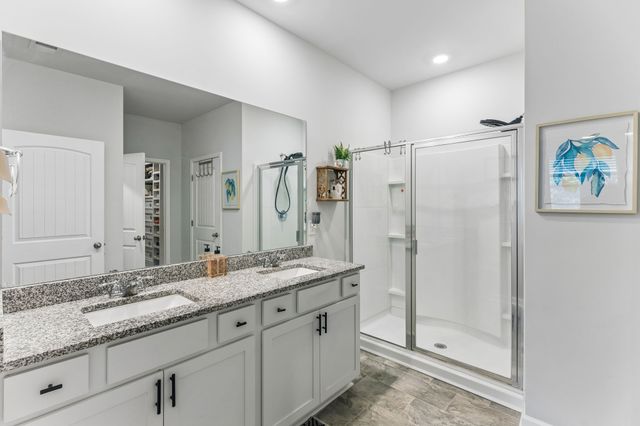1230 Sylvan Park Dr, Spring Hill, TN 37174