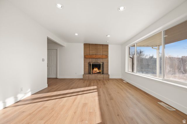 7161 S 2155 E, Cottonwood Heights, UT 84121