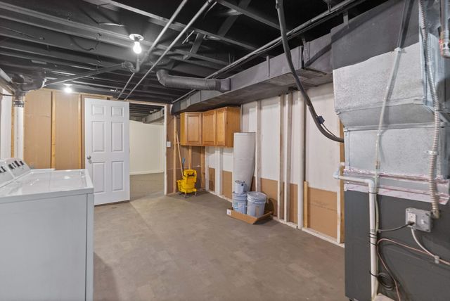 19631 Williamson Street, Clinton Township, MI 48035