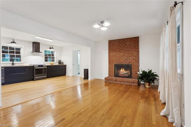 476 Elizabeth Lake DR, Hampton, VA 23669