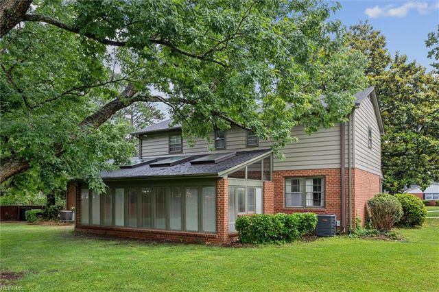 476 Elizabeth Lake DR, Hampton, VA 23669