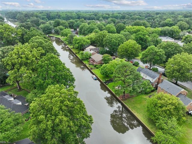 476 Elizabeth Lake DR, Hampton, VA 23669