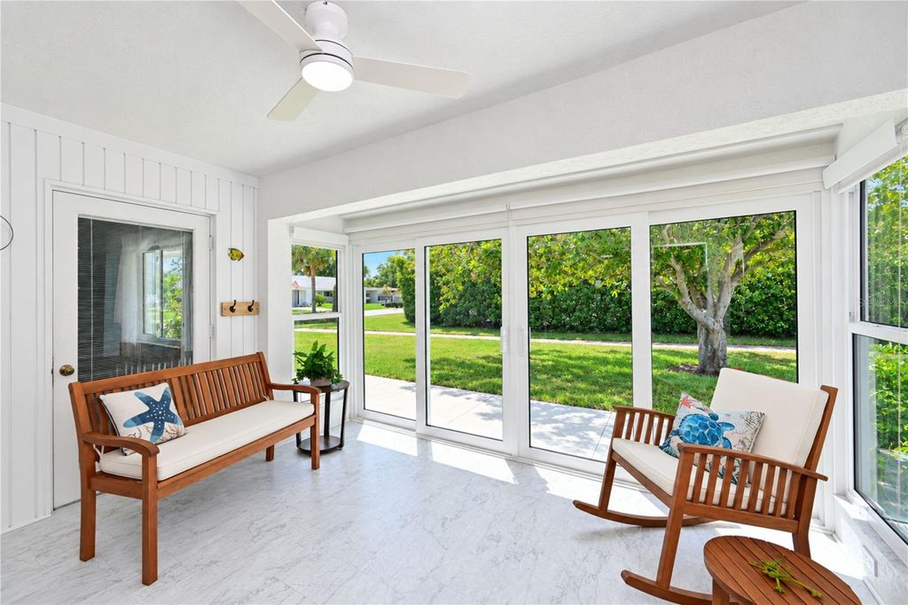 Image 19 of property listing at 9406 ANDOVER CIRCLE, Bradenton, FL 34210