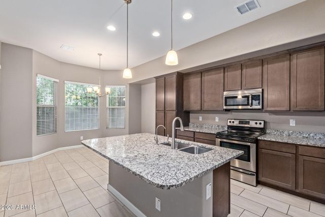 3059 N 33rd Place, Phoenix, AZ 85018