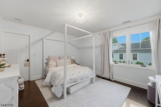 171 Tennyson Dr, Millburn Twp., NJ 07078