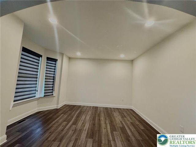 37 Saddle Lane, Palmer Twp, PA 18045