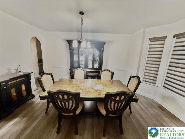 37 Saddle Lane, Palmer Twp, PA 18045