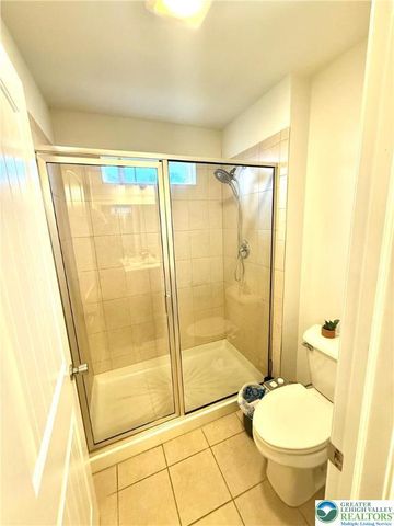 37 Saddle Lane, Palmer Twp, PA 18045