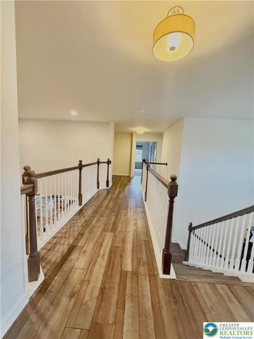 37 Saddle Lane, Palmer Twp, PA 18045