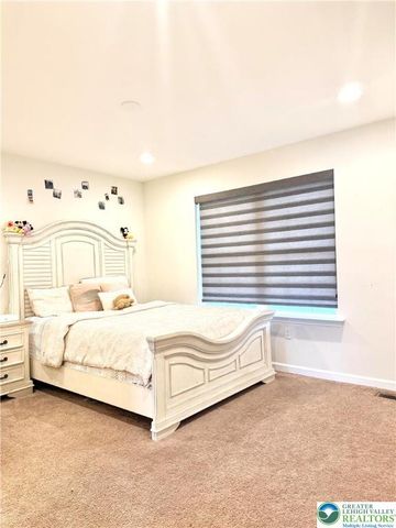 37 Saddle Lane, Palmer Twp, PA 18045