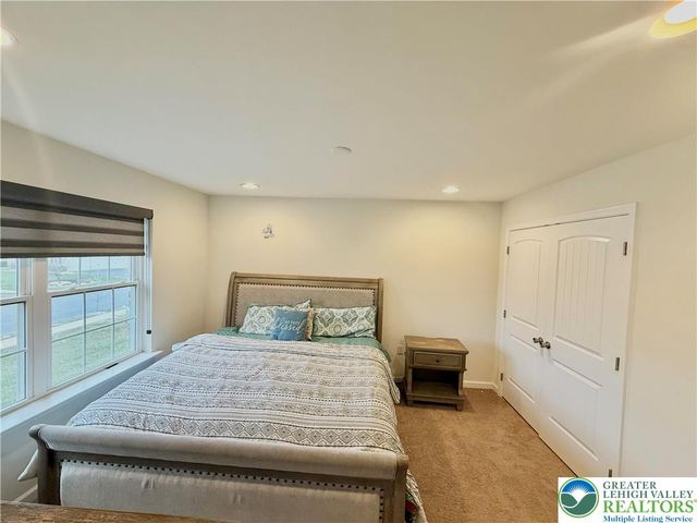 37 Saddle Lane, Palmer Twp, PA 18045