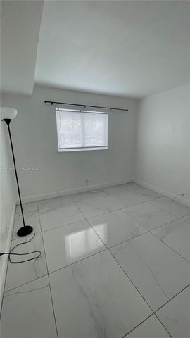 840 Pine Dr 104, Pompano Beach, FL 33060