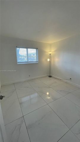 840 Pine Dr 104, Pompano Beach, FL 33060