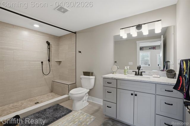 2550 Hartun Drive, Brighton Township, MI 48114