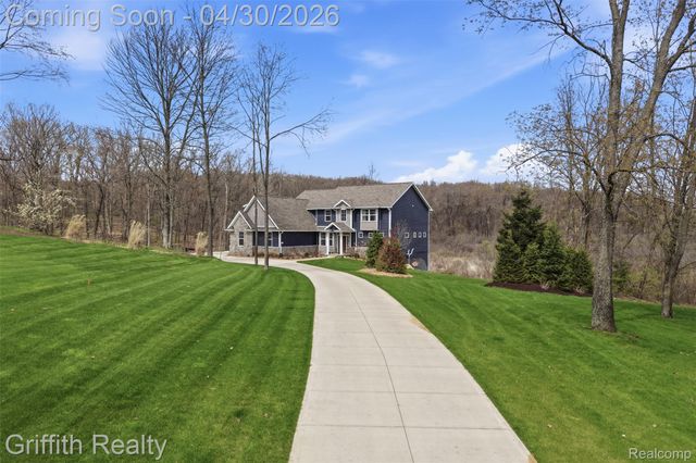 2550 Hartun Drive, Brighton Township, MI 48114